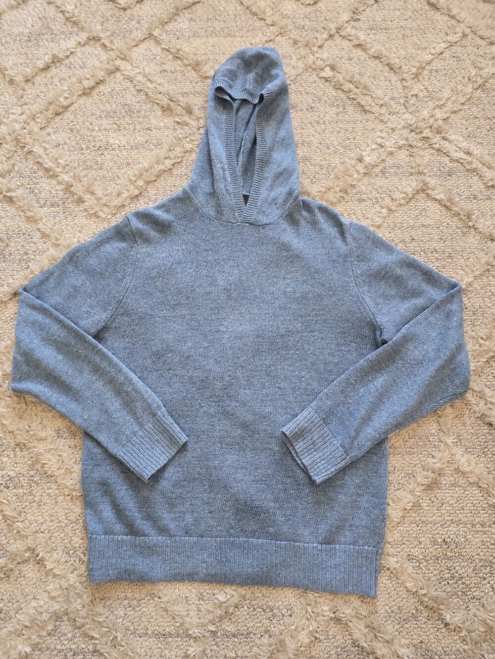 Vince. 100% Linen Hooded Pullover Sweater Men's Size M Blue Knit Kangaroo Pocket